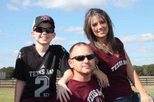 1231584_676356712376899_257514521_n